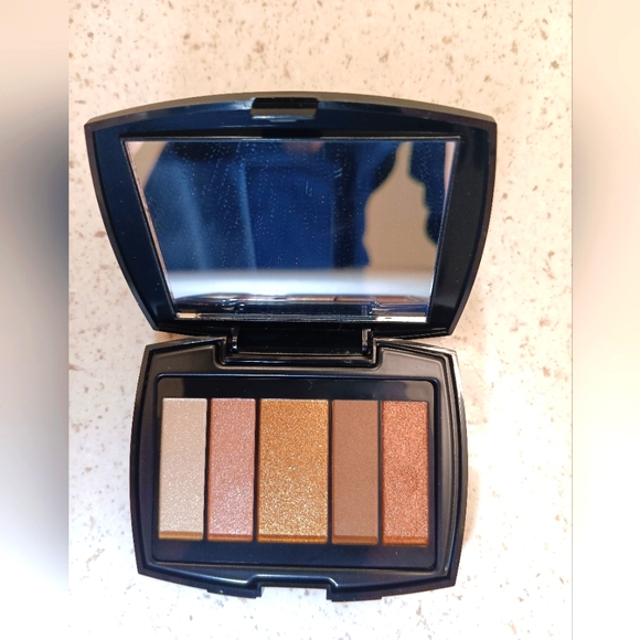 Lancome Color Design 5 Pan Palette-- SUMMER CHIC (Travel Size 0.07/ 2g) - Picture 1 of 3